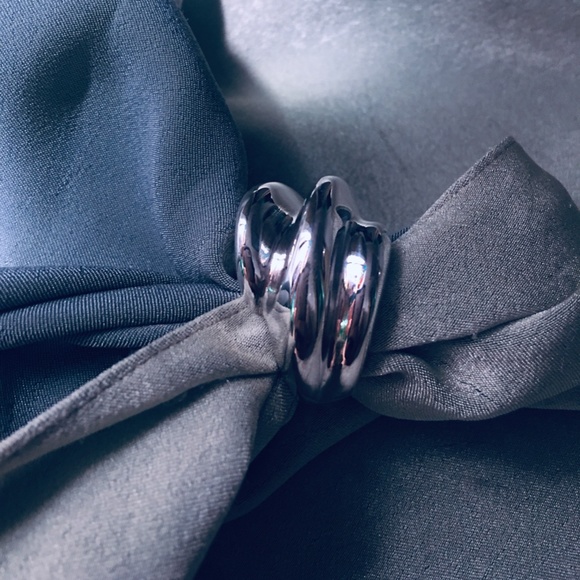 Sterling Silver ring - Picture 1 of 8